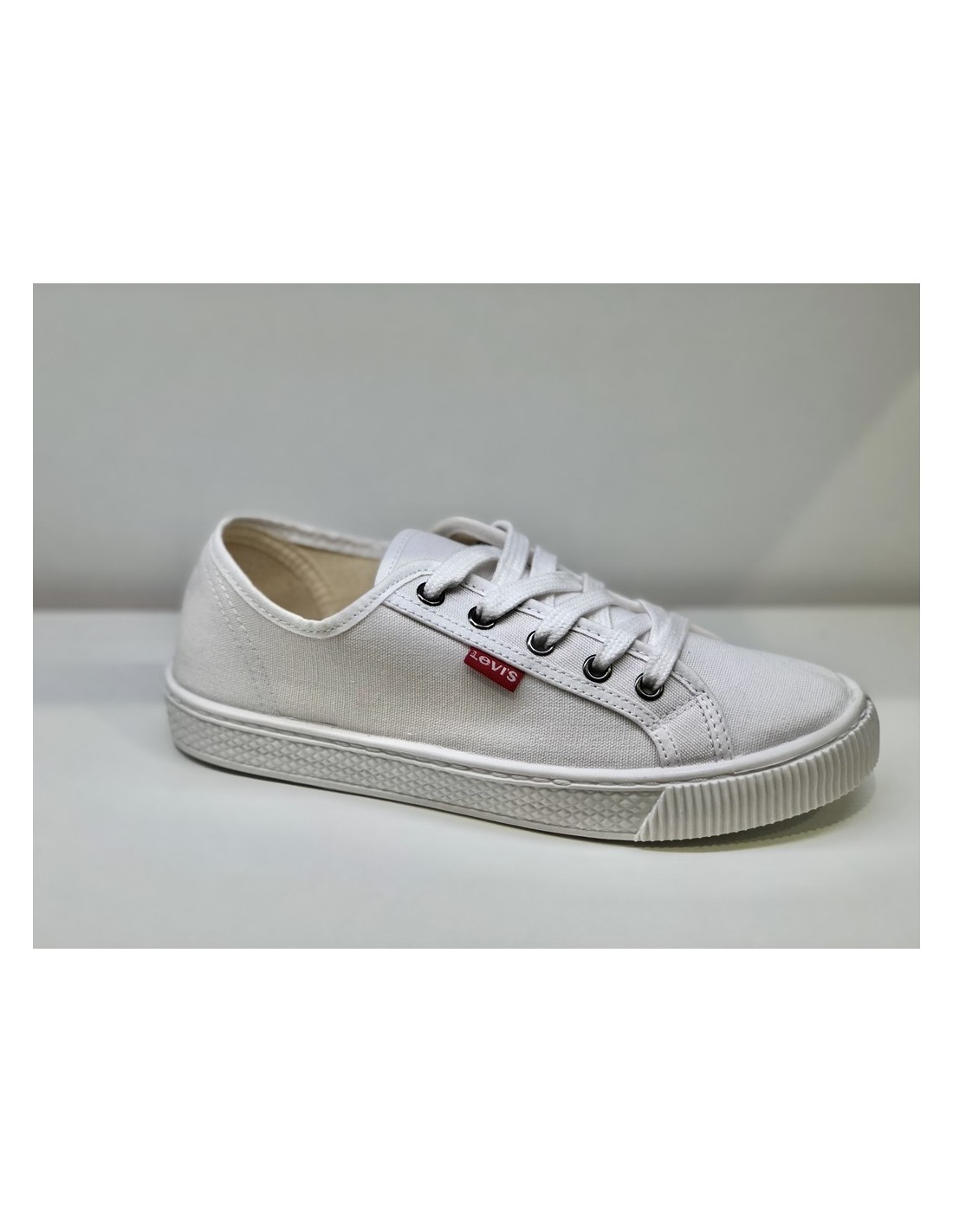 Download LONA MUJER LEVIS MALIBU BEACH 225849- Color BLANCO Talla 36
