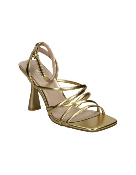 SANDALIAS MUJER CORINA M3266 COLOR ORO