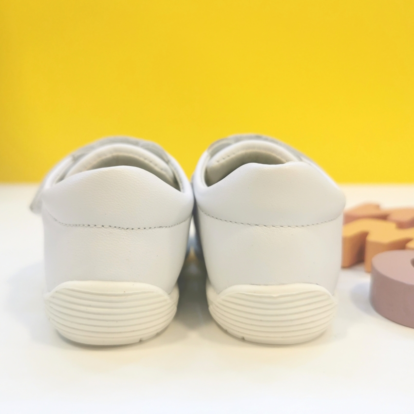 ZAPATILLA RESPETUOSA UNISEX ESDORI PIEL VELCRO