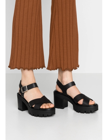 SANDALIA MUSTANG GUANSHUN NEGRO 53335