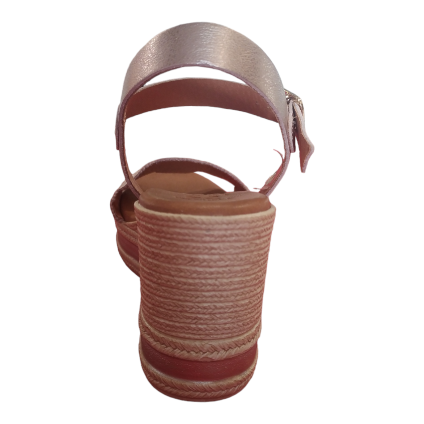 SANDALIA CUÑA MUJER PIEL KAOLA METALIZADO...