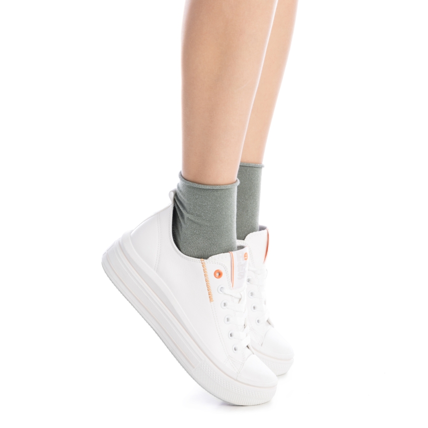 ZAPATILLA CASUAL MUJER REFRESH 17236602-S12A