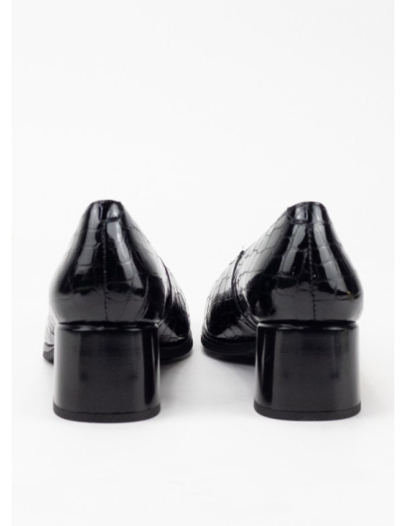 ZAPATO SALON MUJER PITILLOS CON ELASTICO PIEL CHAROL NEGRO 1