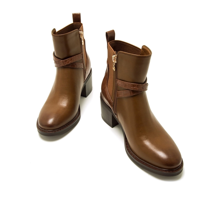 BOTÍN SEÑORA MUSTANG MARRÓN. 63494