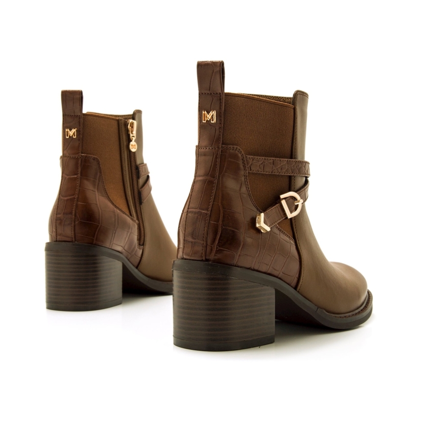 BOTÍN SEÑORA MUSTANG MARRÓN. 63494