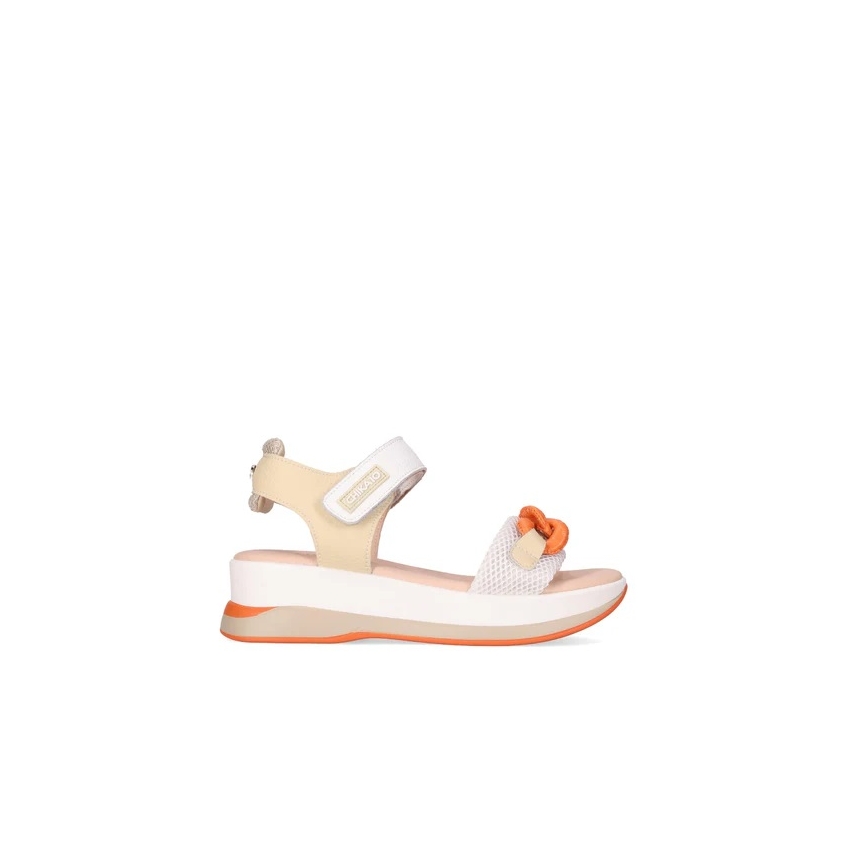 SANDALIAS MUJER DE CHIKA 10 CUÑA BAJA