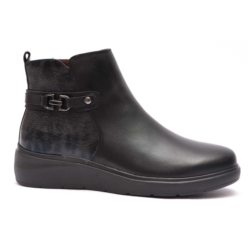 BOTIN SEÑORA CUÑA EN PIEL 4407 NEGRO TREINTAS
