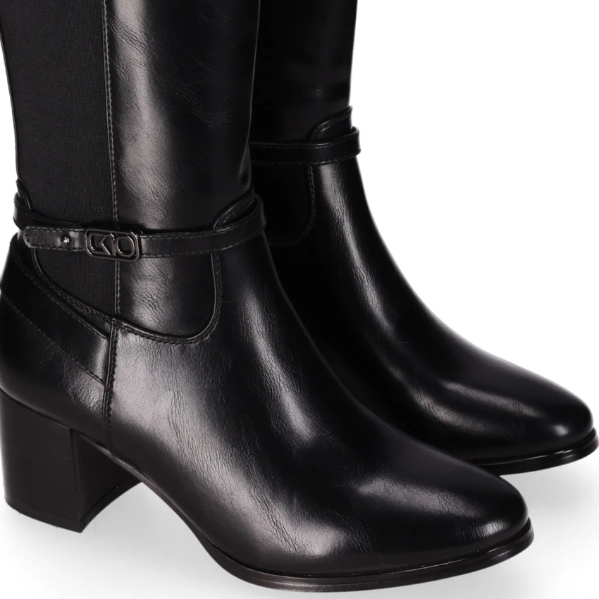 BOTA ALTA TACON MUJER CHIKA 10 CAYETANA 04