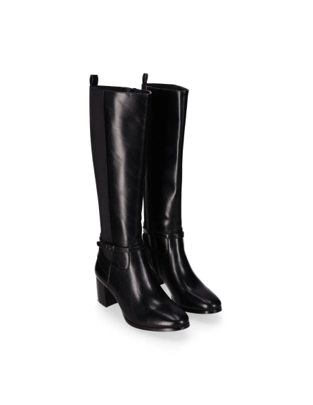 BOTA ALTA TACON MUJER CHIKA 10 CAYETANA 04