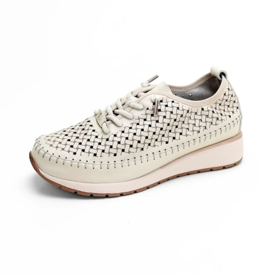 ZAPATO CASUAL MUJER CALADO TODO EN PIEL L4553 DE TREINTAS 2