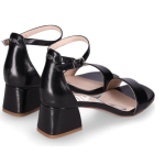 SANDALIAS DE TACON BAJO... 2