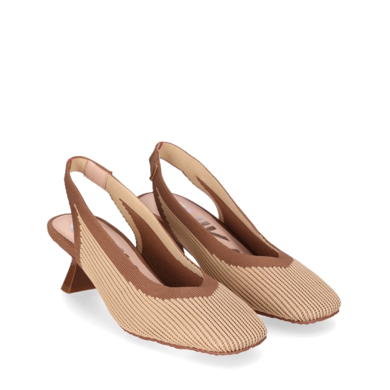 ZAPATOS DE TACON BAJITO MUJER AMBAR 01 CHIKA 10